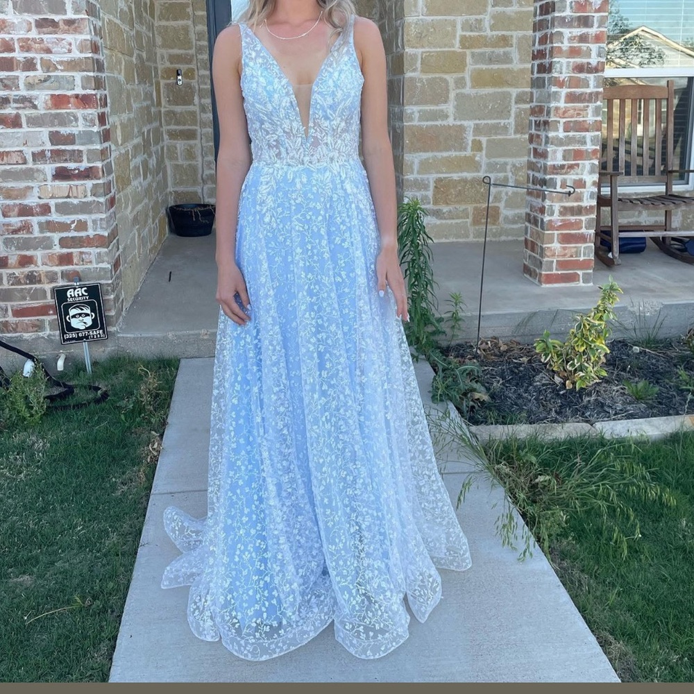 Prom dress. Blue sparkle